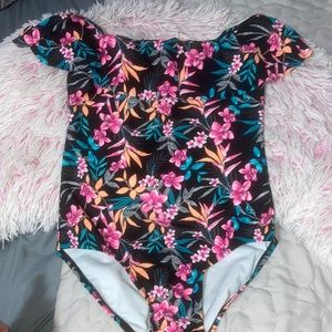 One piece swimsuit for girls